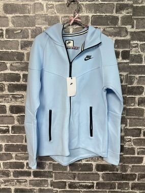 NWT Nike Sportswear Tech Fleece Windrunner full zip hoodie sweatshirt light blue